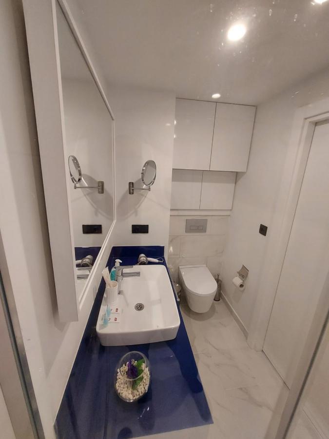 Номера На Высоких Этажах 24,31 Apartman Batumi Kültér fotó